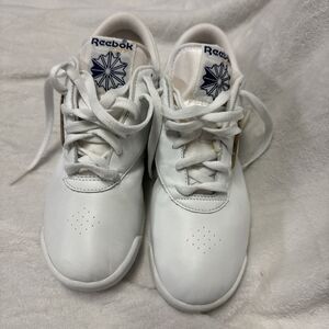 REEBOK Classic Princess Women 7 Tennis Shoe Athletic Sneaker White Trainer NWOT